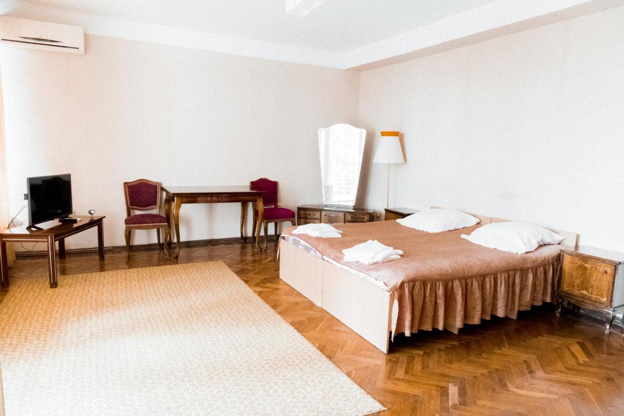 Gosdacha Ldzaa Hotel Lidzava Luaran gambar